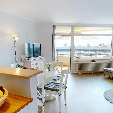 아파트 Center 876 그로미츠